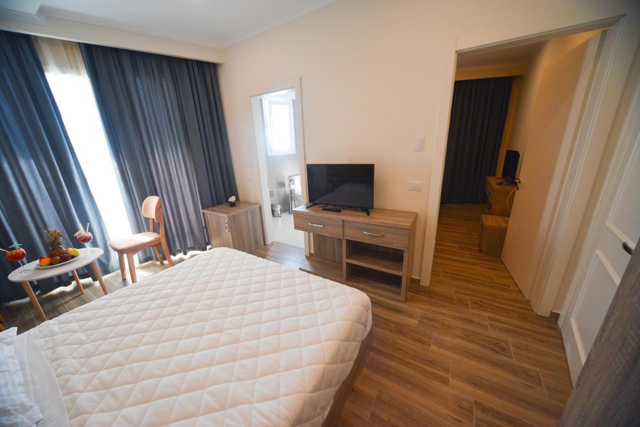 Hotel Elesio Golem  Zewnętrze zdjęcie