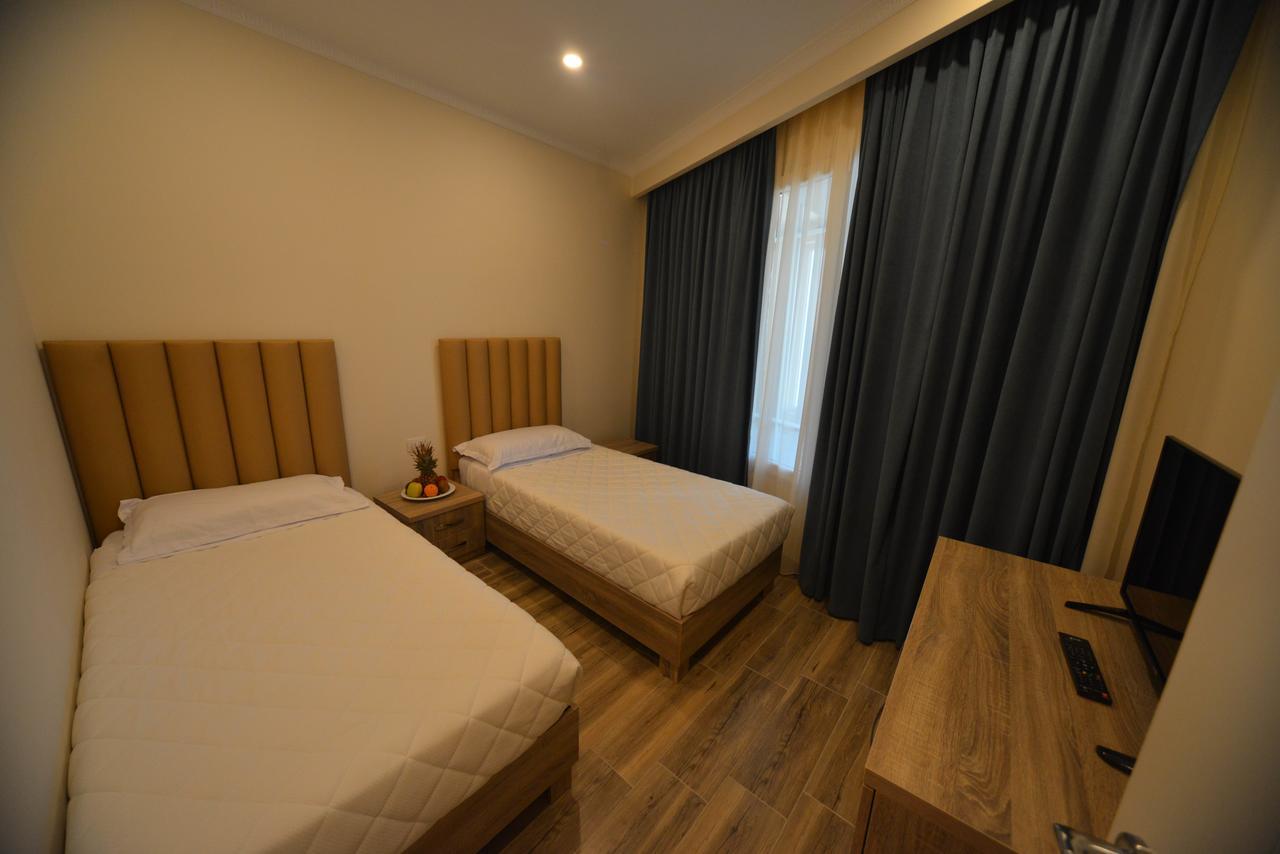 Hotel Elesio Golem  Zewnętrze zdjęcie