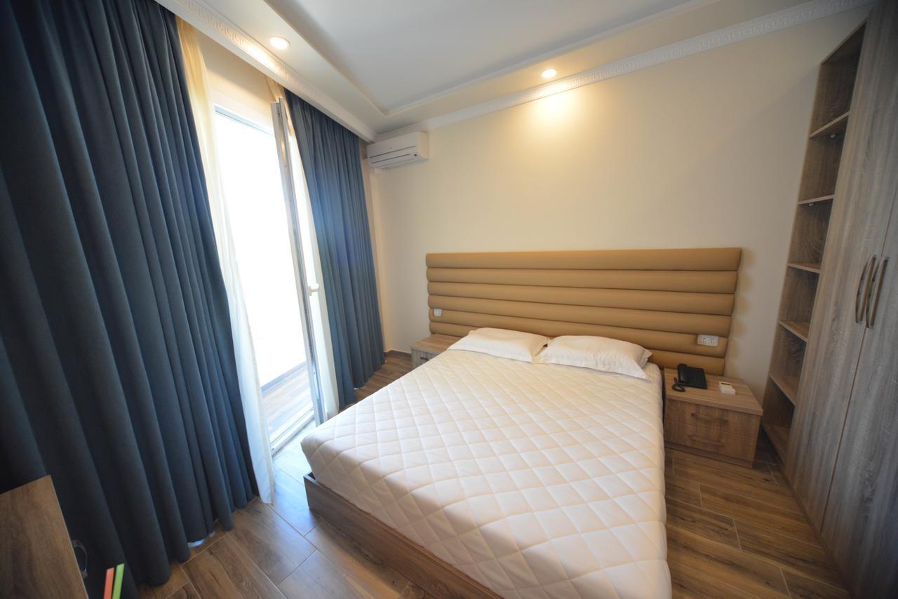 Hotel Elesio Golem  Zewnętrze zdjęcie