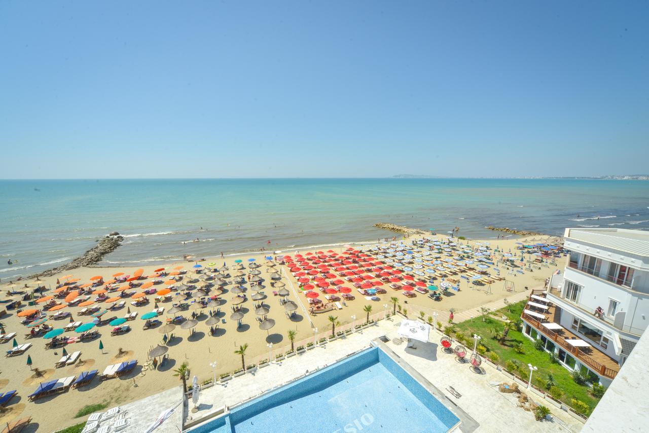 Hotel Elesio Golem  Zewnętrze zdjęcie